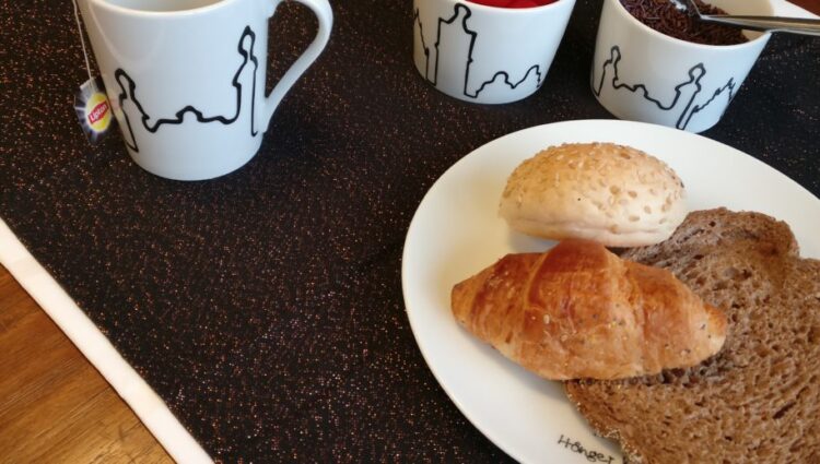 kers-ladies-e1603352225119-915×518